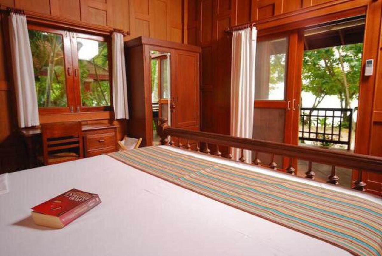 Baan Mai Beachfront Lone Island Phuket Zewnętrze zdjęcie