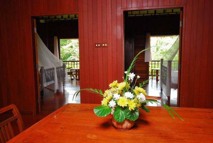 Baan Mai Beachfront Lone Island Phuket Zewnętrze zdjęcie