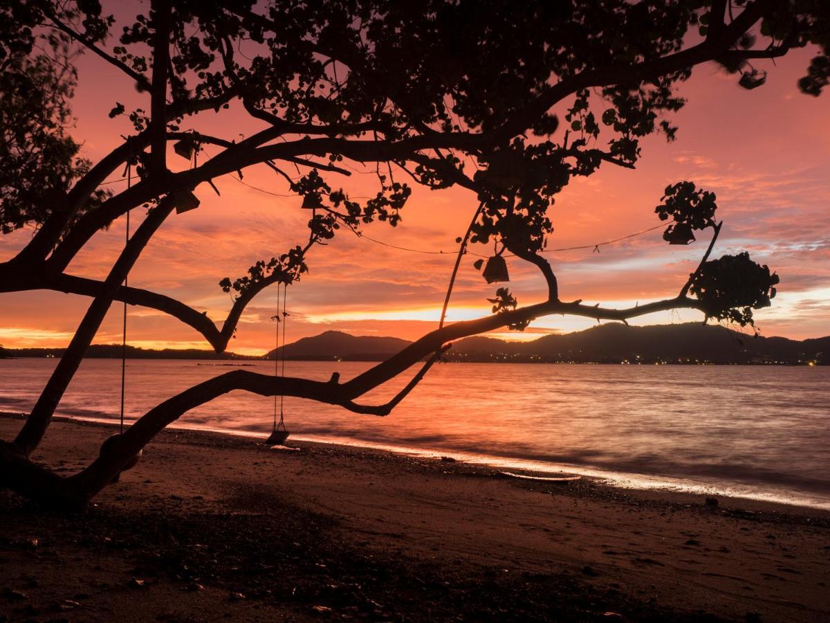 Baan Mai Beachfront Lone Island Phuket Zewnętrze zdjęcie